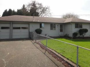 8120 SE Clackamas Rd, Milwaukie, OR 97267