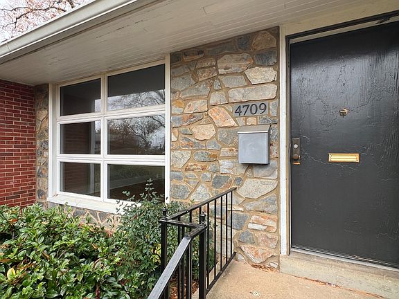 2nd image of 4709 Woodlark Ln