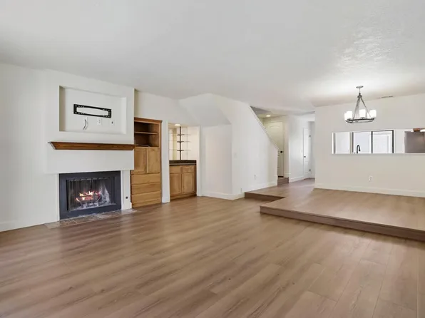 2930 Driftwood Pl APT 32, Stockton, CA 95219
