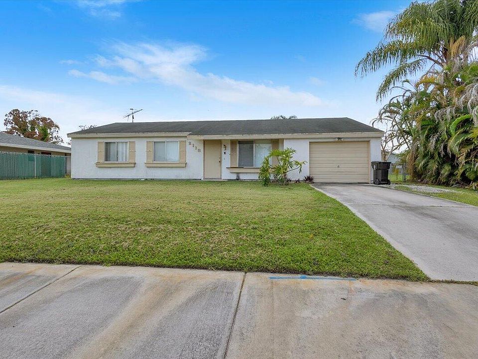 1st image of 2118 SW Airoso Boulevard