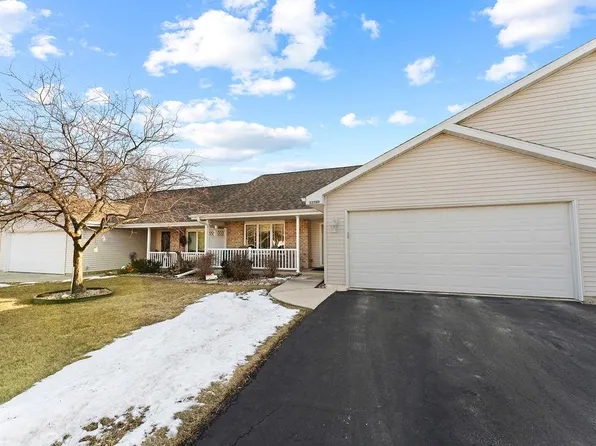 2270 Patriot Ln Unit D, Oshkosh, WI 54904