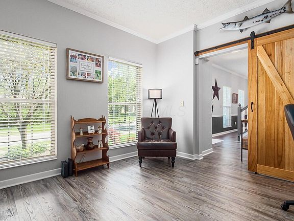 5th image of 7899 Priestley Dr