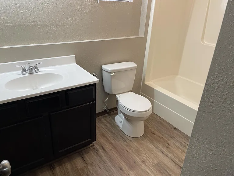 307 S Seneca St #103 — Photo 11
