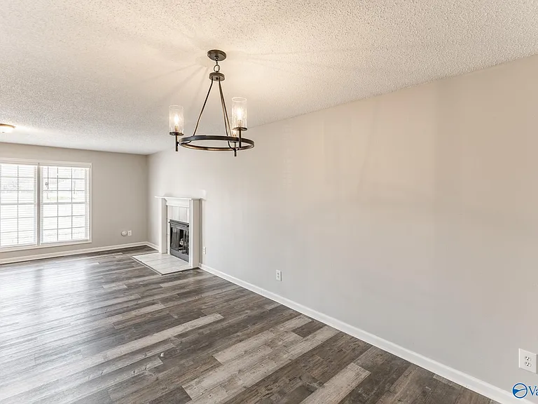 6975 Wall Triana Hwy — Photo 6