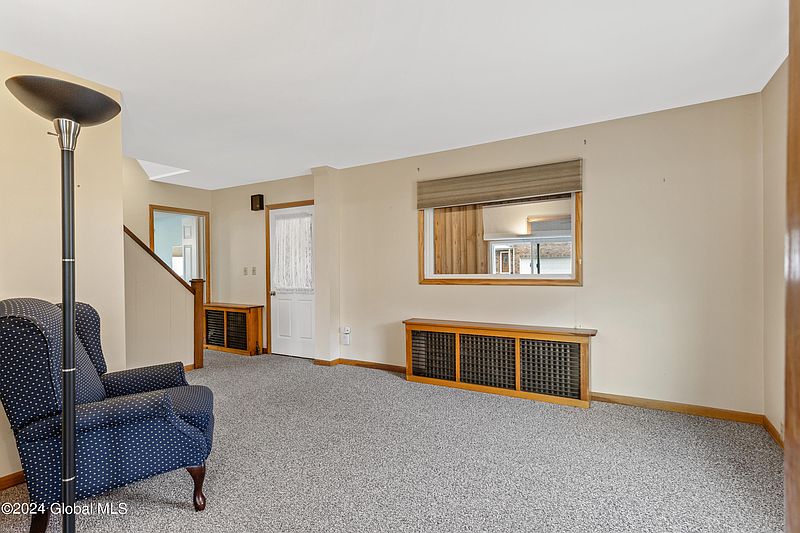 5th image of 414 Fillmore Avenue