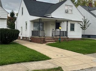 5218 Joseph St, Maple Heights, OH 44137