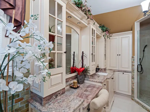 32 Benmore Terrace image 14 of 46