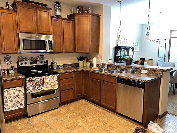4 kitchen_08092022