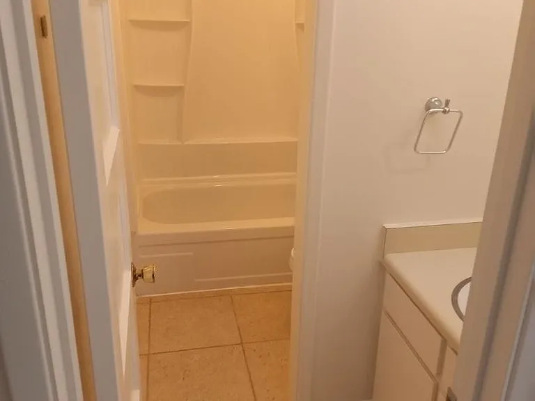 4140 E Cliffside Trl #H — Photo 5