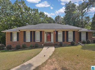 6550 Quail Run Dr, Hoover, AL 35124