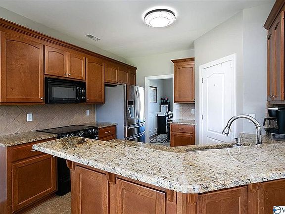 4th image of 128 Tine Ln