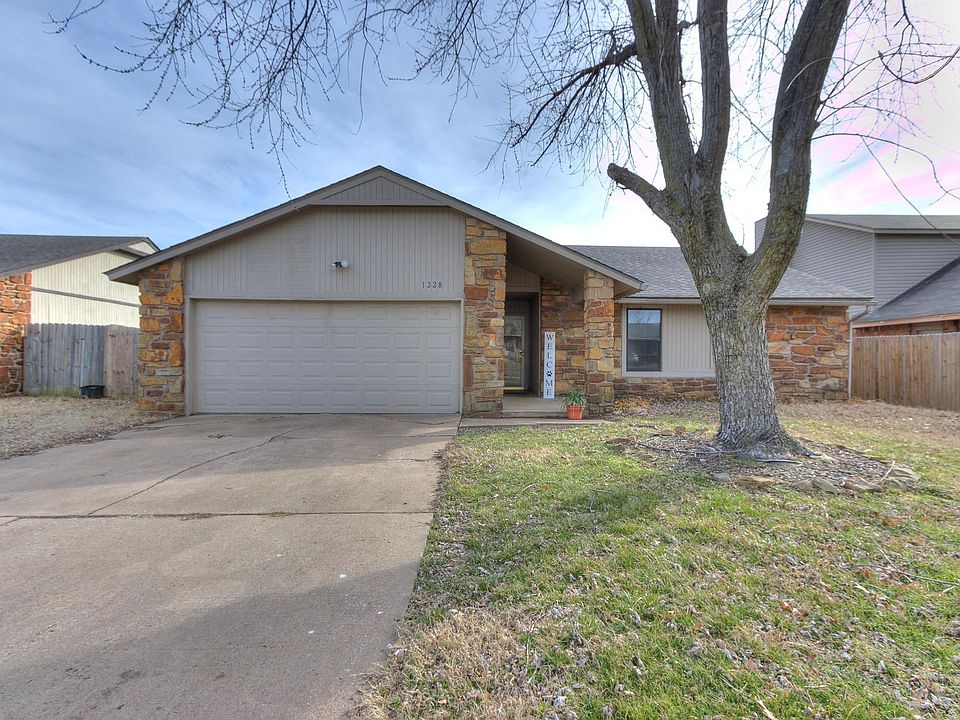 1st image of 1228 E 140th Pl S