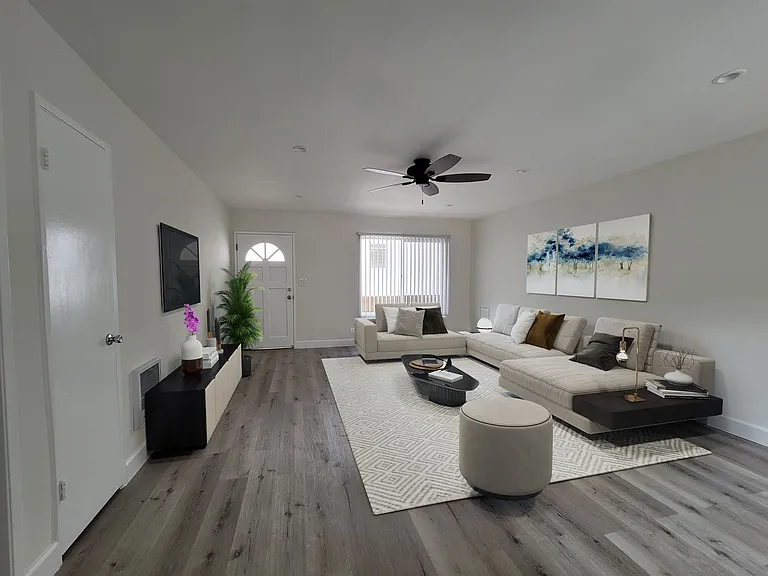 1436 S Centinela Ave — Photo 2