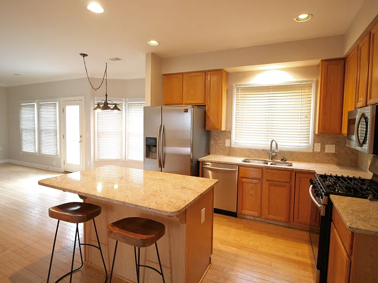 20940 Cox Mills Ct — Photo 10