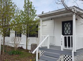 108 Hayes St, Forsyth, MO 65653