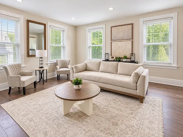 23 Euclid Ave, Summit, NJ