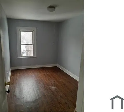 118 1/2 Babcock St #2 — Photo 10
