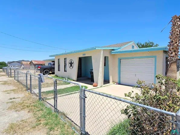2318 Sage St, Carlsbad, NM 88220