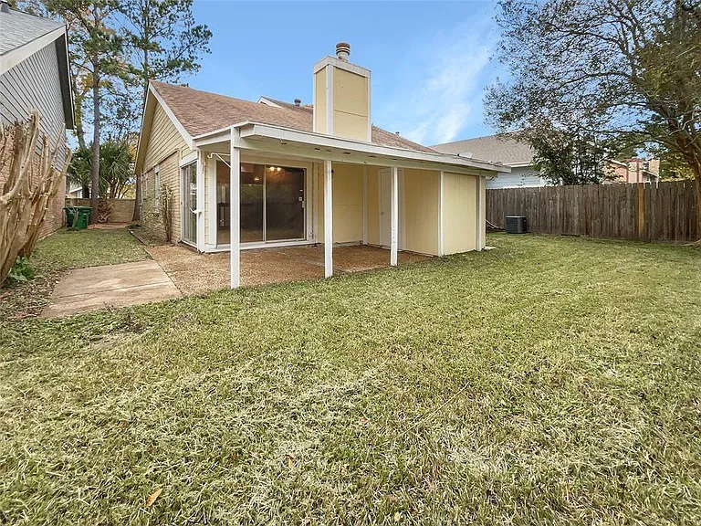 10619 Chapel Hill Dr — Photo 18
