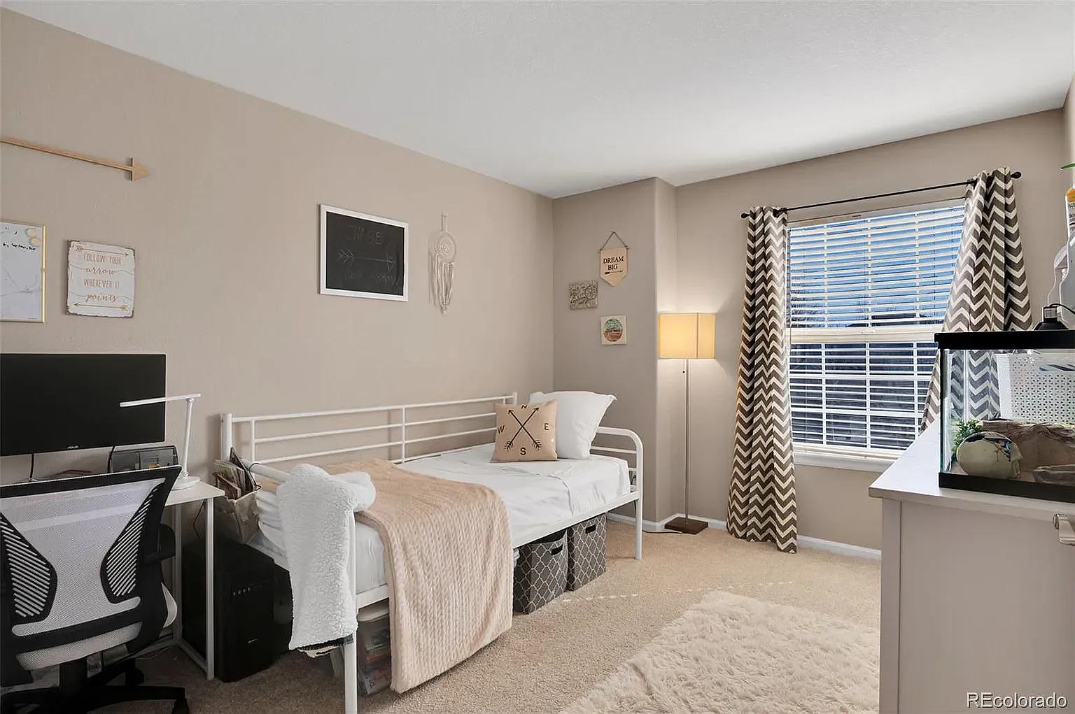 3 bed, 2276 sqft, $800 — Photo 4