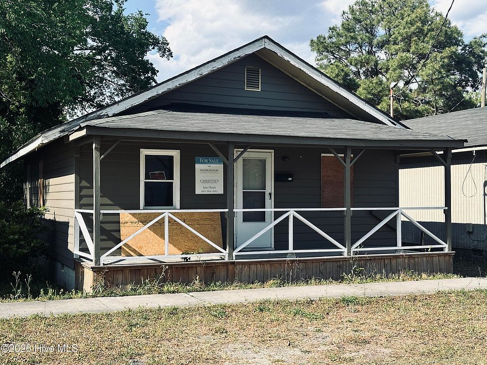 2nd image of 519 Swann Street