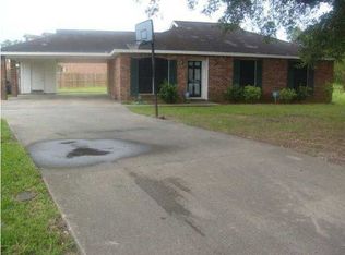 307 Cantal Dr, Lafayette, LA 70507