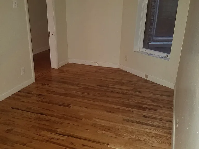 839 W Newport Ave #1 — Photo 4