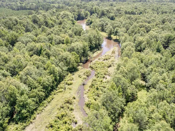 575 County Road 1920, Atlanta, TX 75551