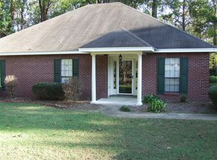 125 Springbrook Dr, Wetumpka, AL 36093