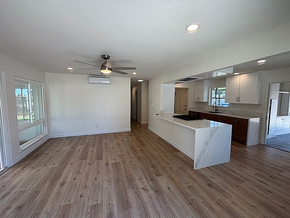 2nd image of 4364 Mayflower Way