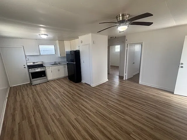 2 bed, 616 sqft, $2,495 — Photo 2