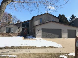 1224 S Irma St, Appleton, WI 54915