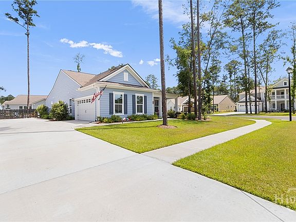 3rd image of 12 McRorrie Drive