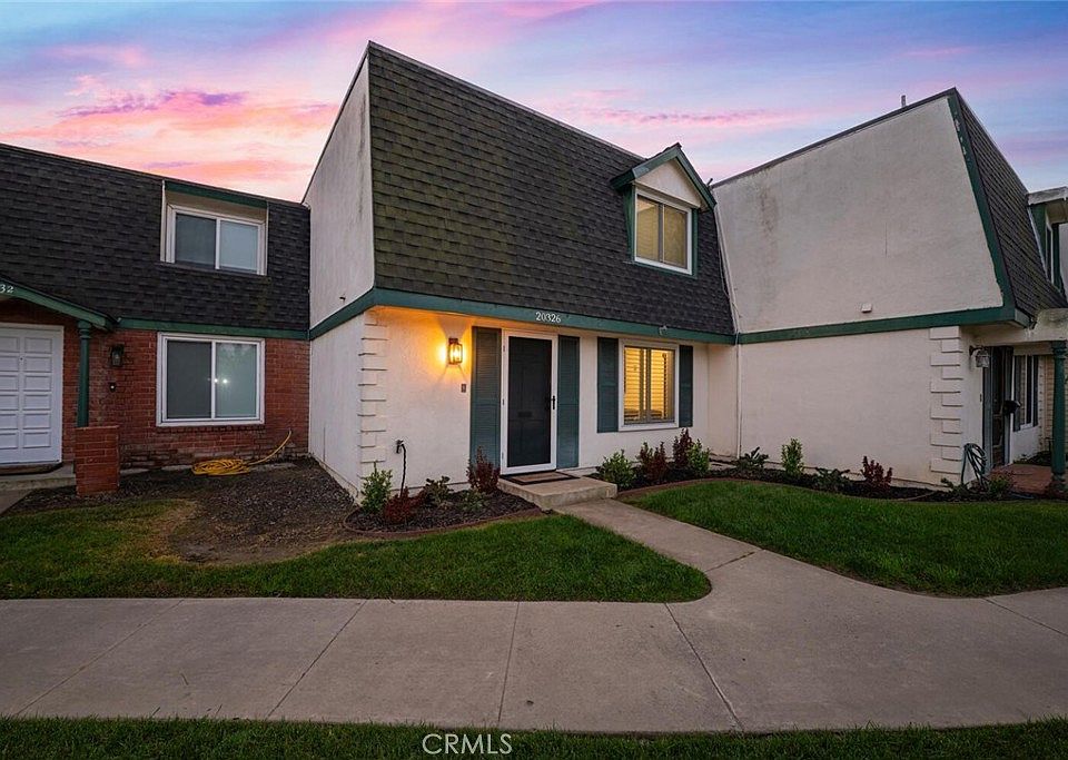 1st image of 20326 Gardenia Dr