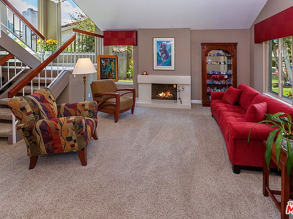 3rd image of 2887 Shirley Dr