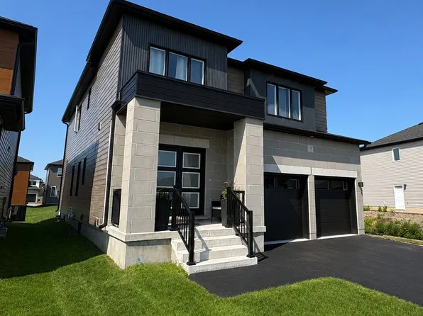 72 Dusenbury Dr, Loyalist, ON K0H 2H0