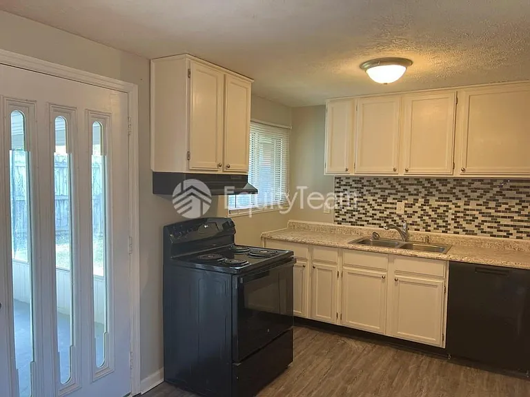 5612 Harshmanville Rd — Photo 36