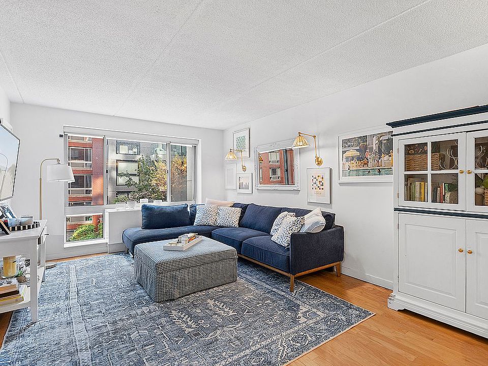 1st image of 555 W 23rd St APT N5e