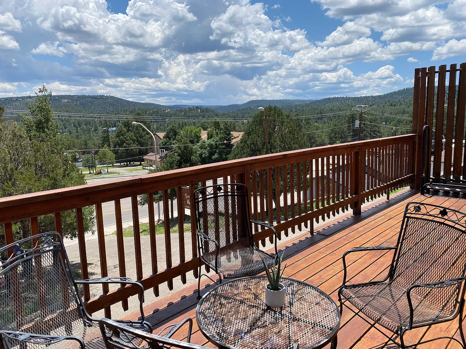 2 bed, 1.5 bath, 1080 sqft, $1,800 — Photo 2