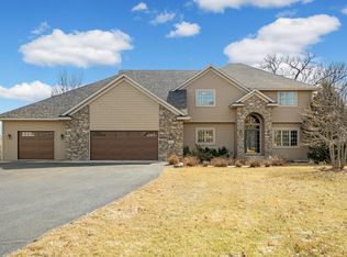 1952 Lambert Ave NE, Saint Michael, MN 55376