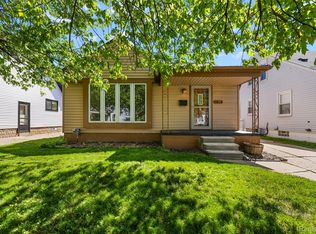 637 S Edgeworth Ave, Royal Oak, MI 48067