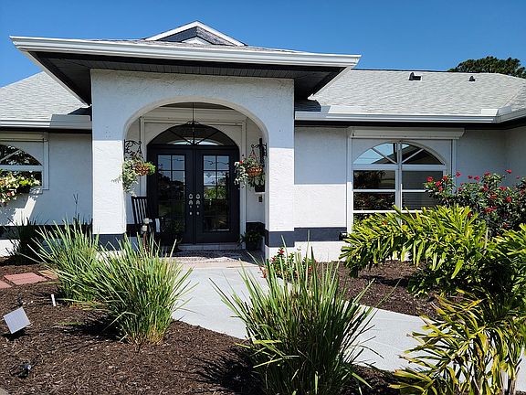 2nd image of 258 Rotonda Cir