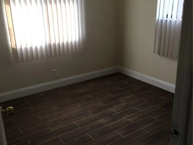 4231 SW 55th Ave — Photo 11