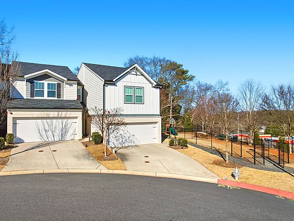 2nd image of 1429 Vayda Ct
