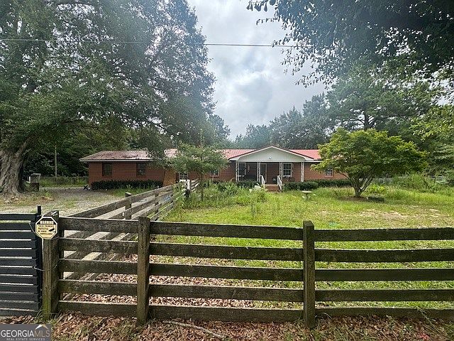 2nd image of 708 Tommy Purvis Jr Rd