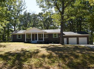 26 Parker St, Monteagle, TN 37356