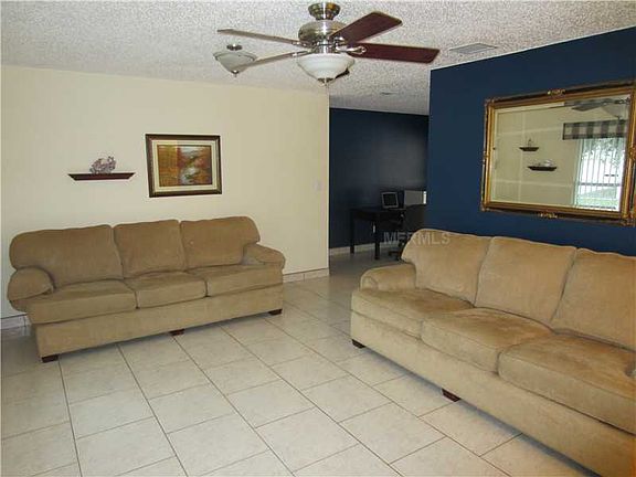 4th image of 4731 Dunbarton Dr