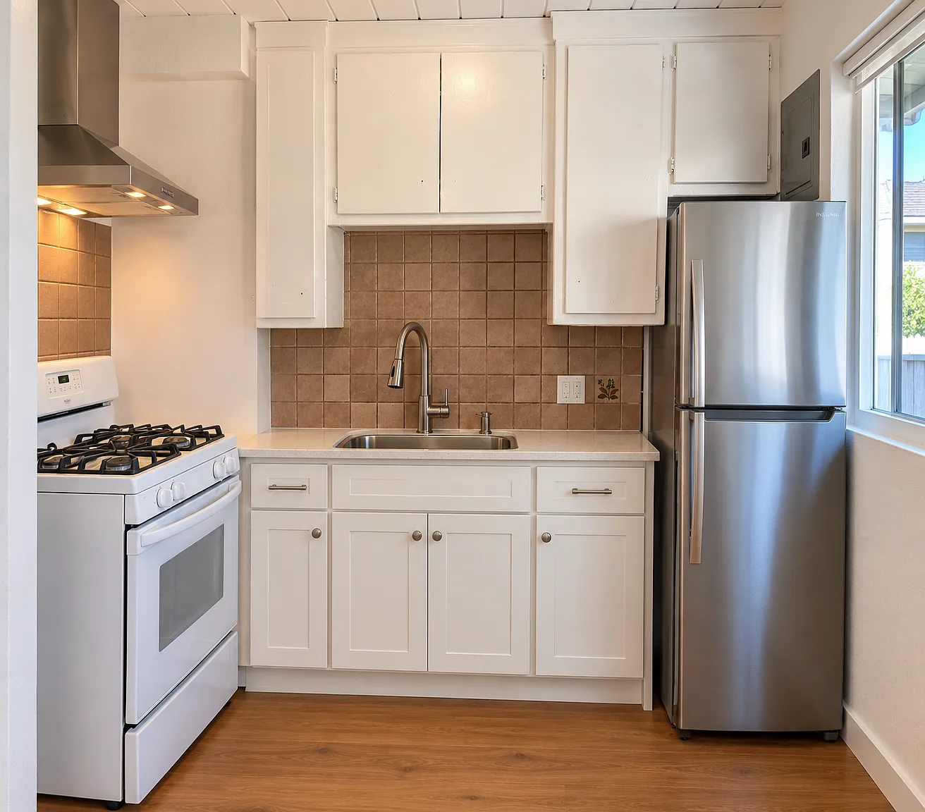 1 bed, 540 sqft, $1,995 — Photo 2