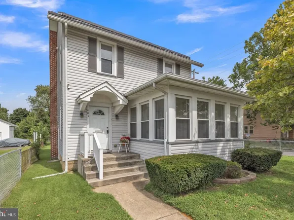 403 W Broad St, Paulsboro, NJ 08066