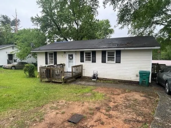 108 Poole St SW, Milledgeville, GA 31061